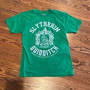 Harry Potter Slytherin adult tee shirt size M
